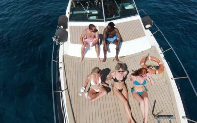 Tailor-Made Boat Tours in Hvar: How a Fully Personalized Day at Sea Works